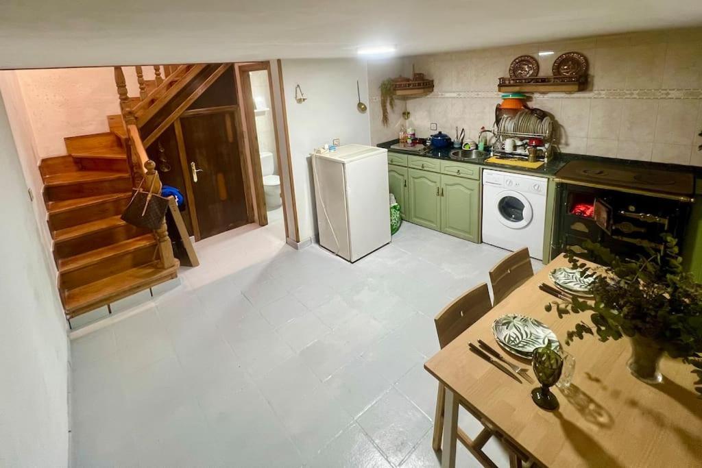 Villadecelis Mieres  Exteriér fotografie